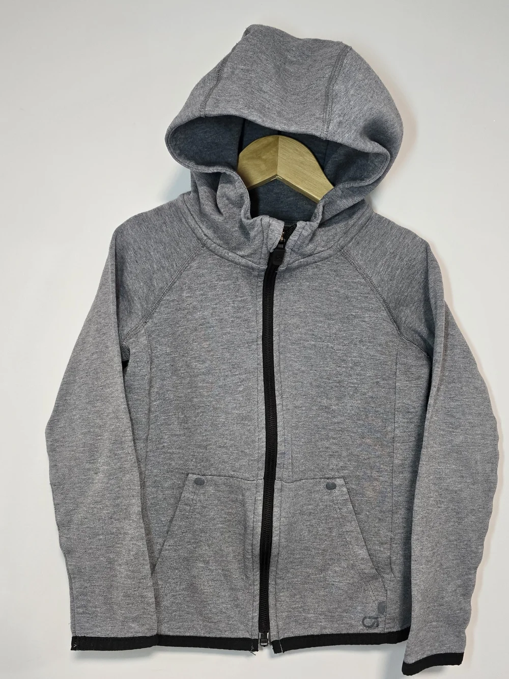 Kids GapFit Tech Hoodie In Gray Black Trim 5yrs
